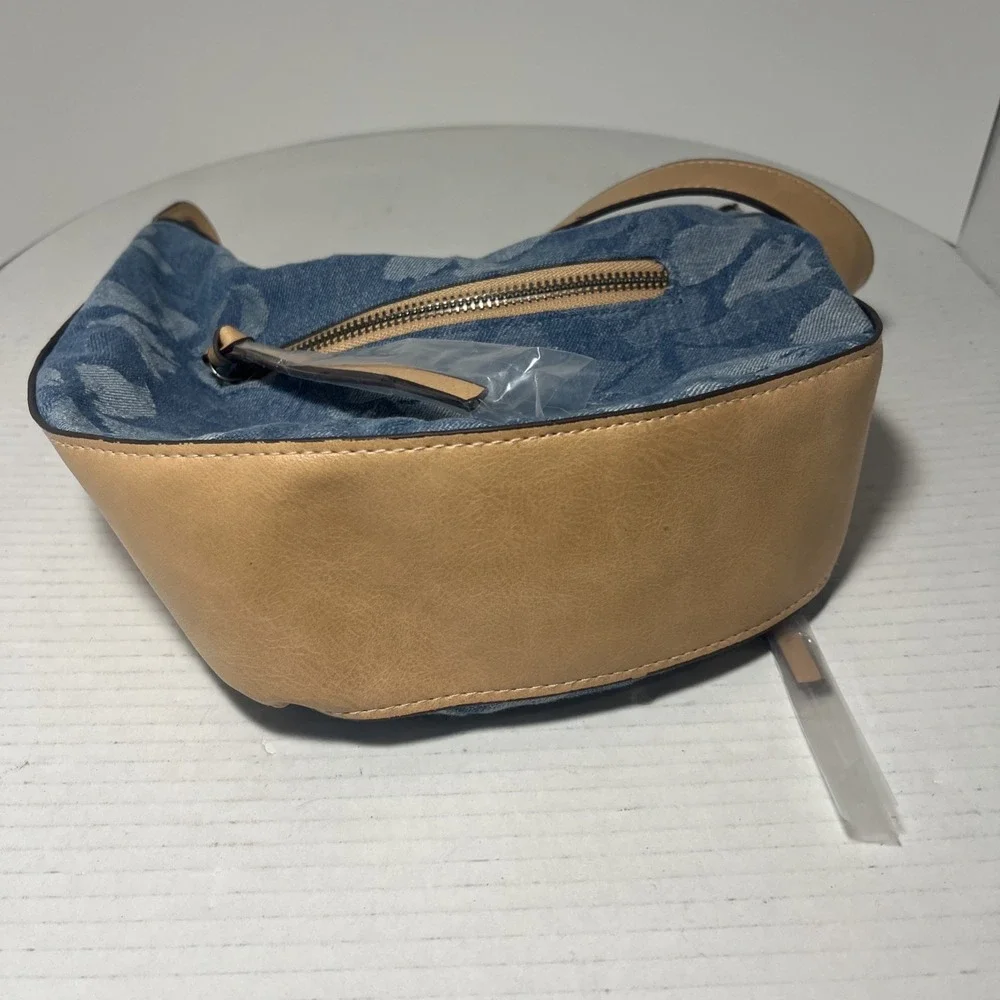 Time and‎ Tru Womens Mid-Size Jacquard Floral Denim Selena Hobo Crossbody